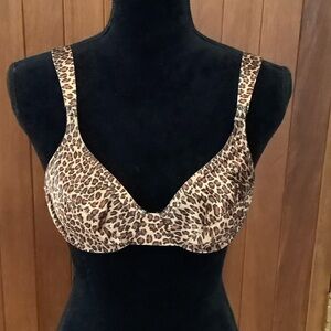 Vanity Fair Leopard Print Bra
